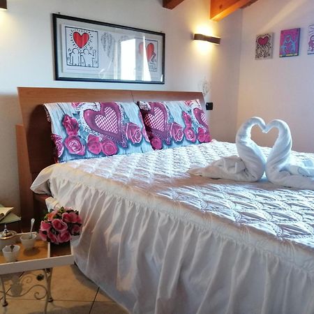 Art Music House Lake Como Dongo Esterno foto